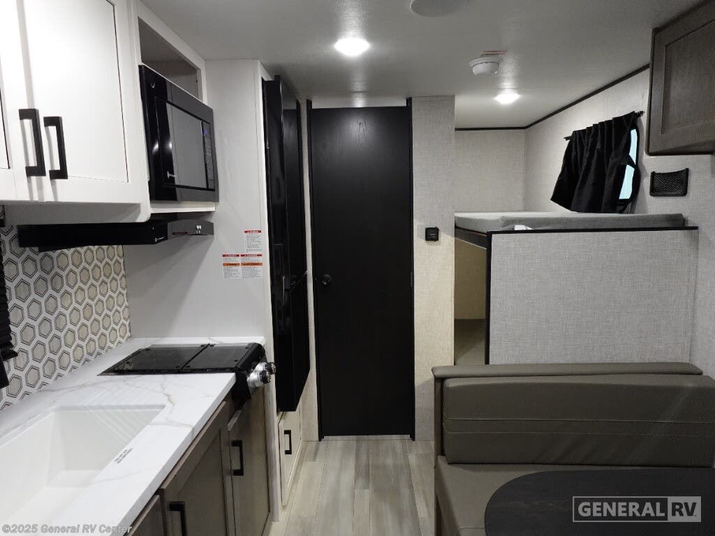 2025 Highland Ridge Open Range 19BH - New Travel Trailer For Sale by General RV Center in Salisbury, North Carolina