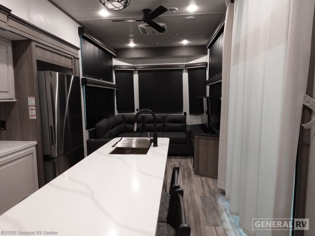 New 2025 Keystone Retreat 39FLSL available in Salisbury, North Carolina