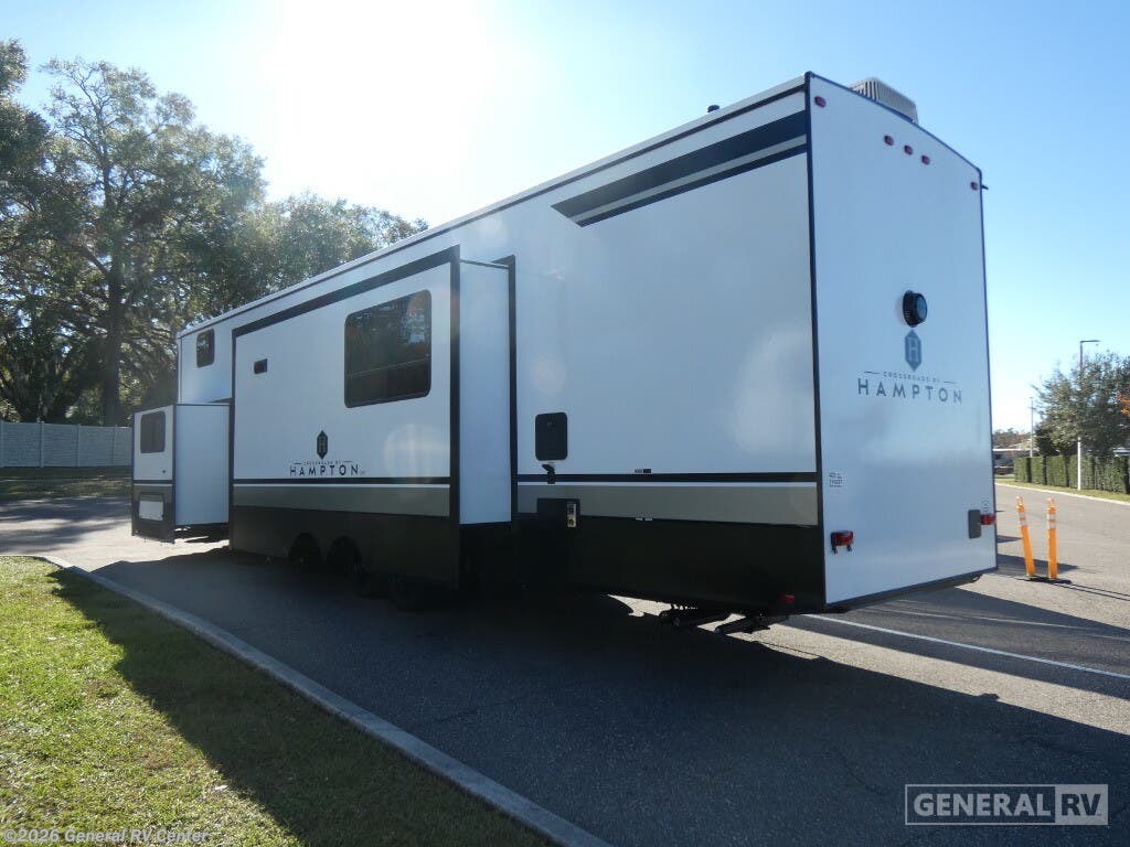 2025 Hampton 390PVL by CrossRoads from General RV Center in Salisbury, North Carolina
