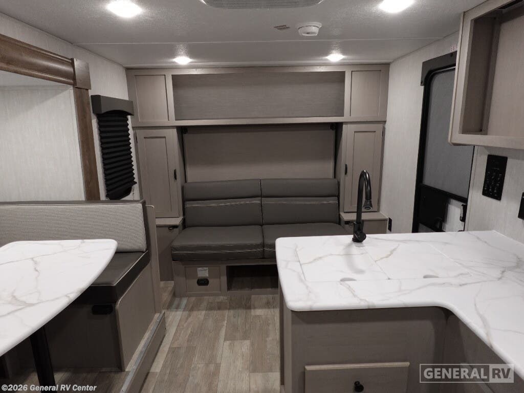 New 2025 Coachmen Clipper 22BHSR-E available in Salisbury, North Carolina