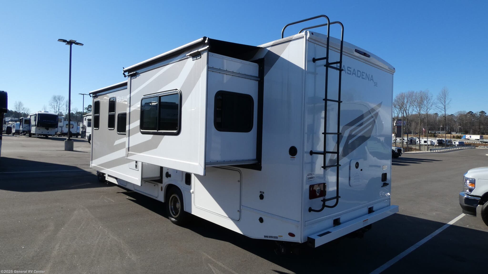 2026 Pasadena SE SE29 by Thor Motor Coach from General RV Center in Salisbury, North Carolina