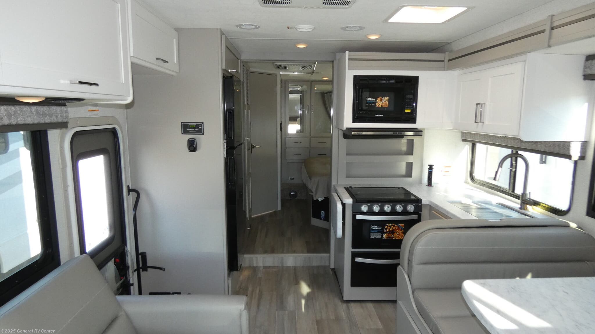2026 Thor Motor Coach Pasadena SE29 - New Class C For Sale by General RV Center in Salisbury, North Carolina