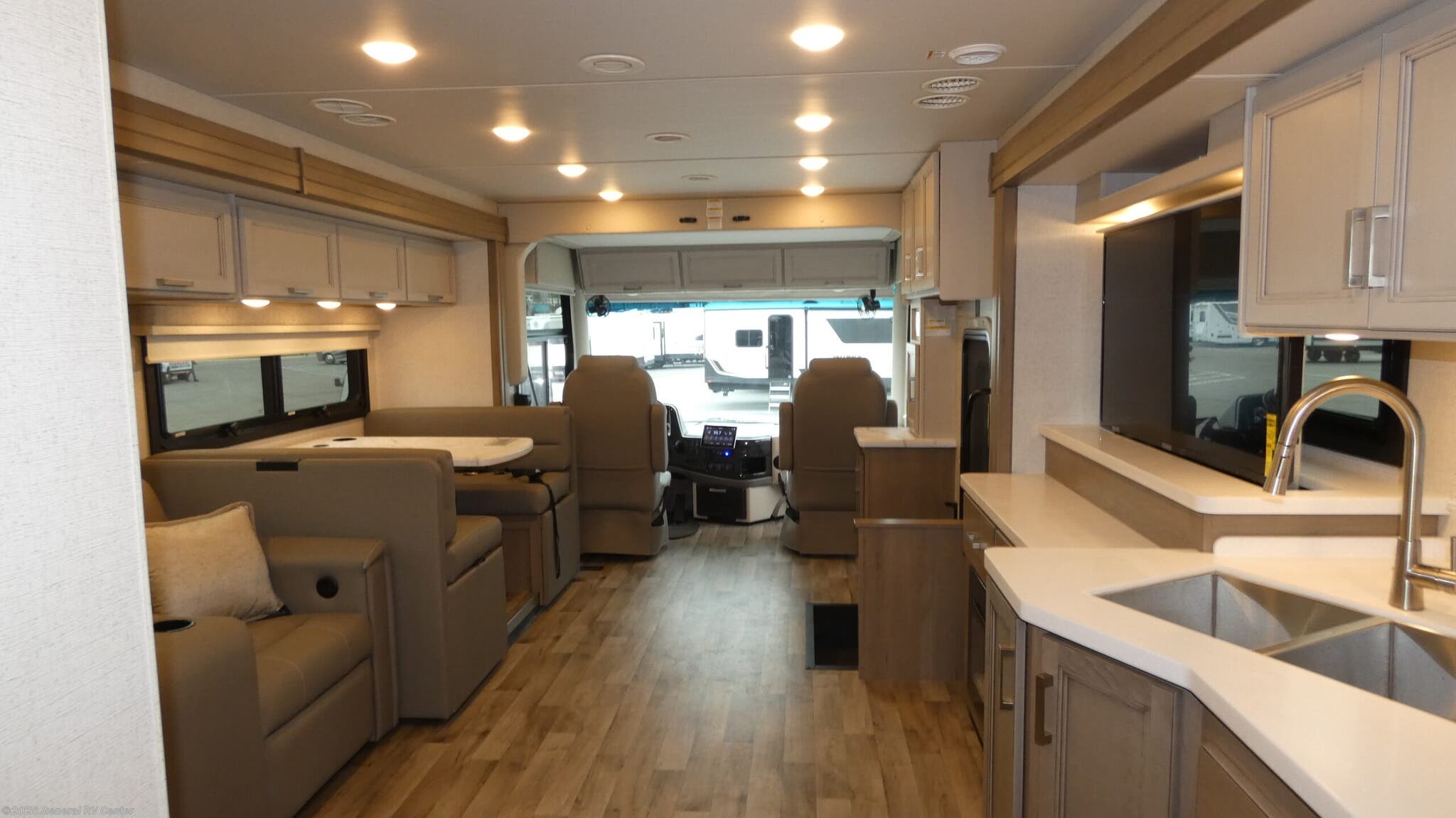 New 2026 Thor Motor Coach Palazzo GT 37.5 available in Salisbury, North Carolina