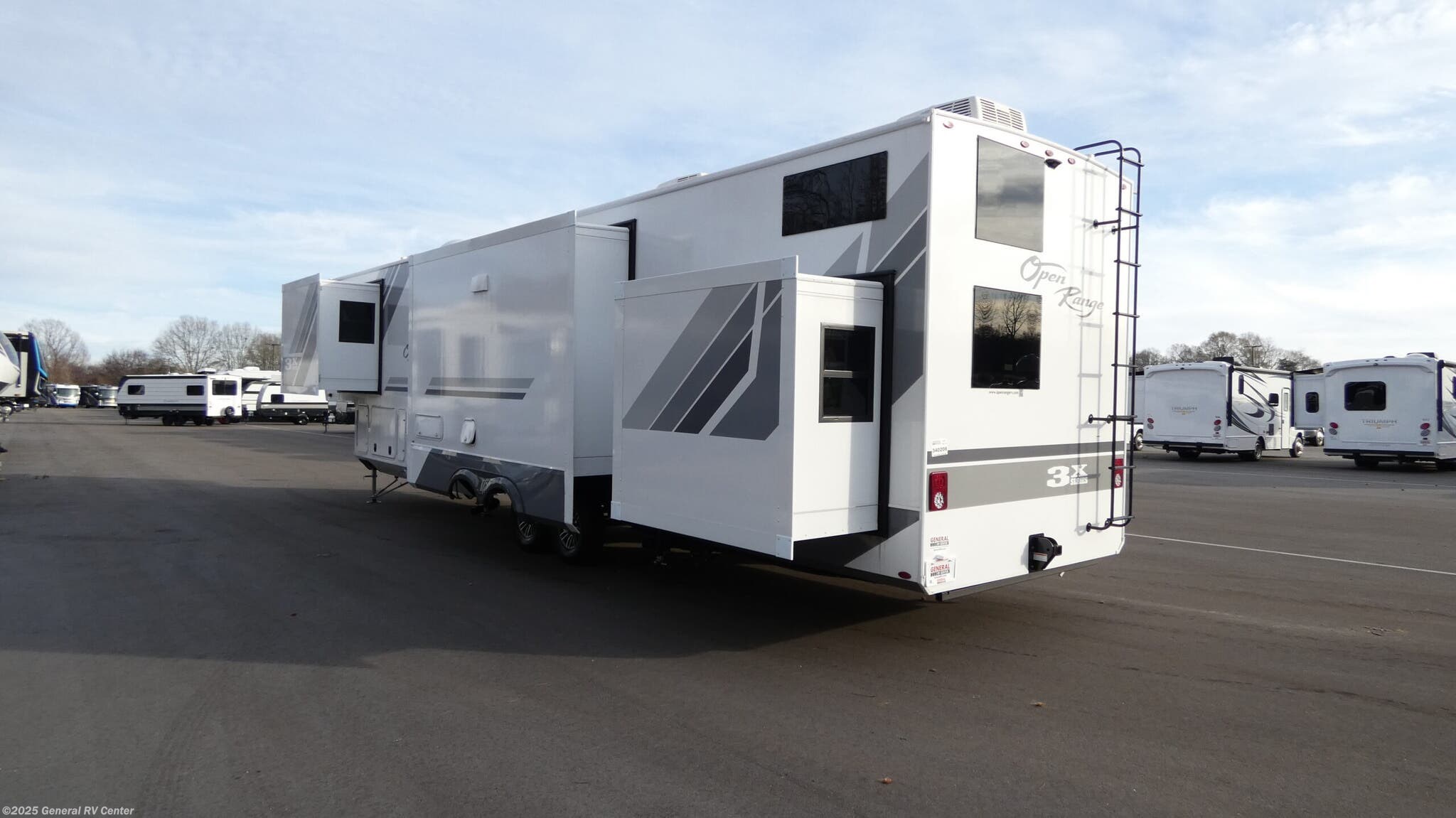 2026 Open Range 3X390TBS by Highland Ridge from General RV Center in Salisbury, North Carolina