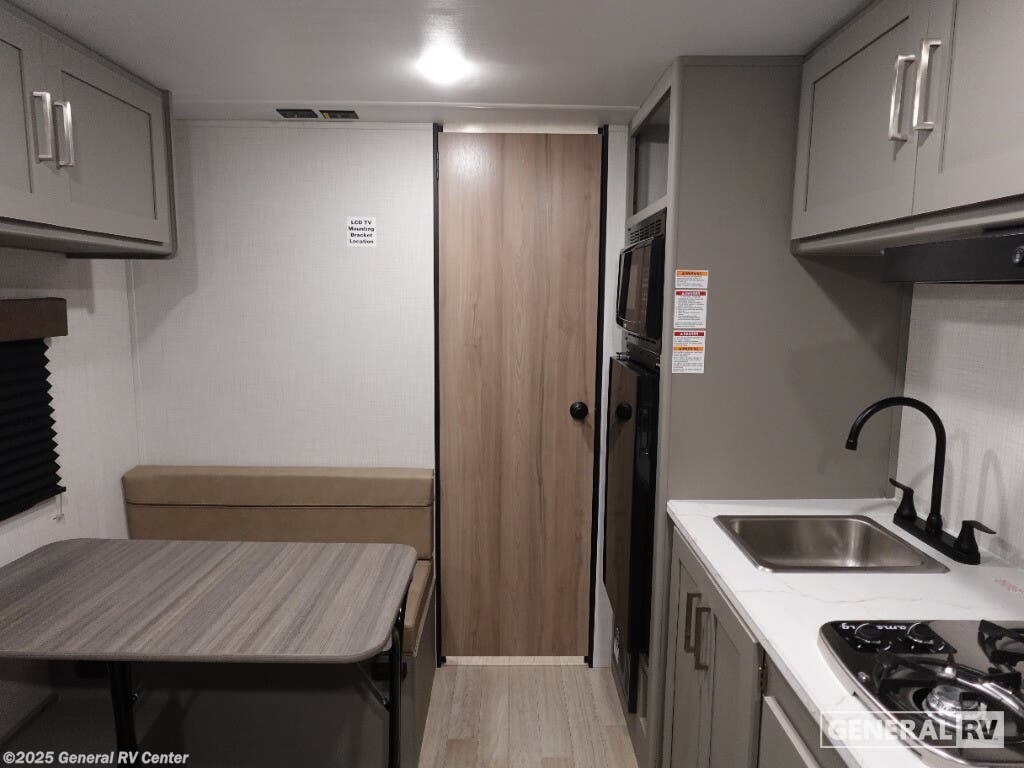 2026 Keystone Hideout 178RB - New Travel Trailer For Sale by General RV Center in Salisbury, North Carolina