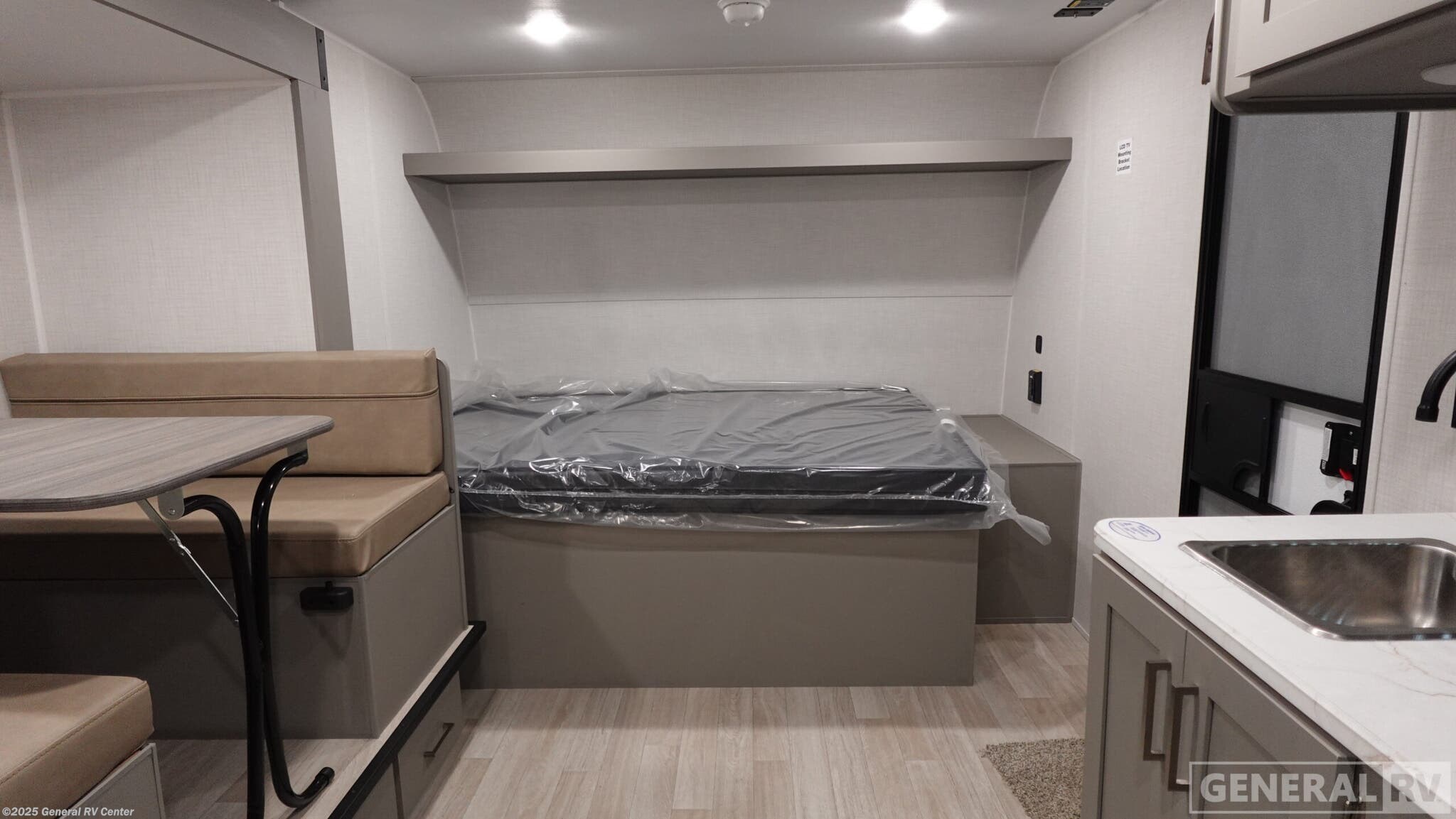 New 2026 Keystone Hideout 176BH available in Salisbury, North Carolina