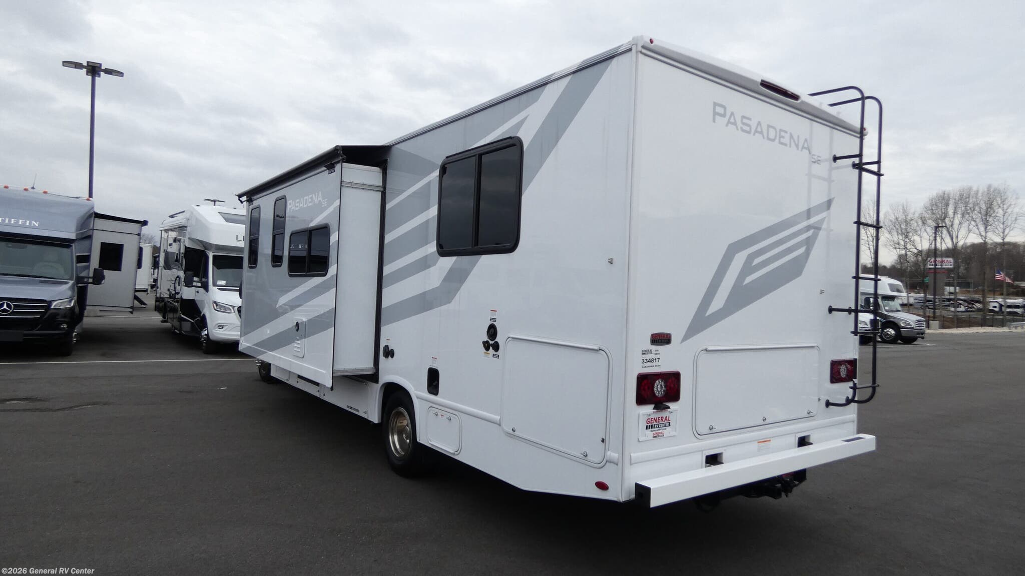 2026 Pasadena SE SE28 by Thor Motor Coach from General RV Center in Salisbury, North Carolina