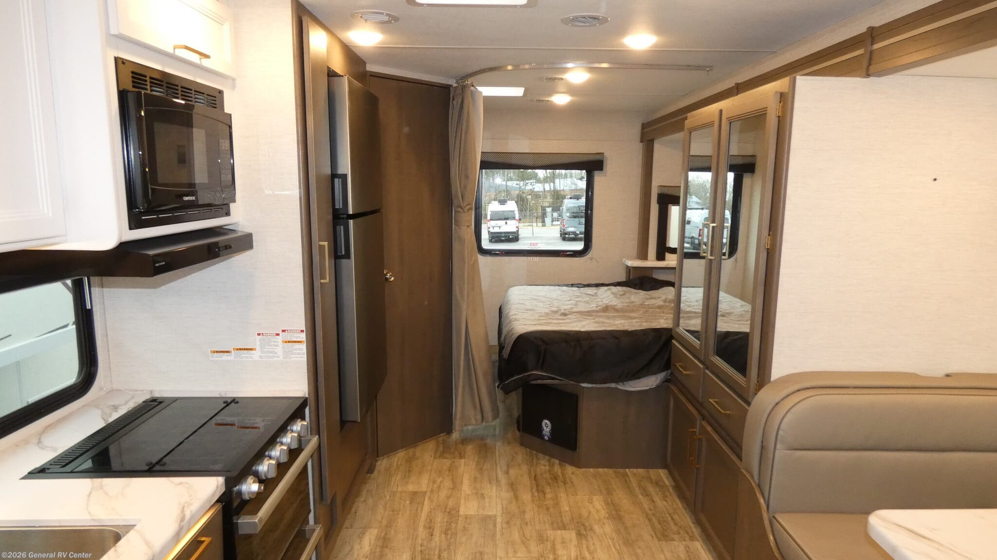 2024 Thor Motor Coach Freedom Elite 24HE - Used Class C For Sale by General RV Center in Salisbury, North Carolina