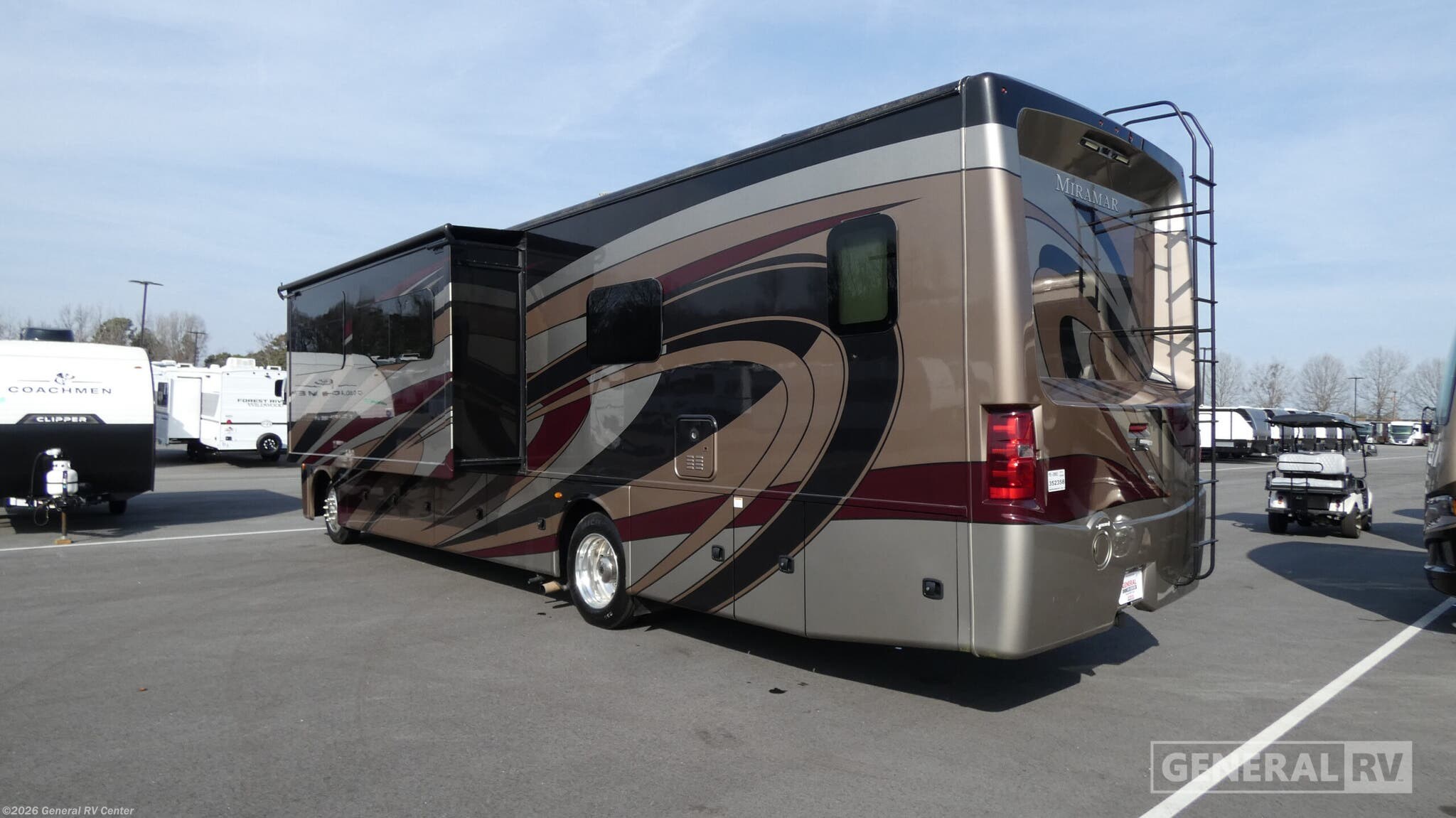 2019 Miramar 35.3 by Thor Motor Coach from General RV Center in Salisbury, North Carolina