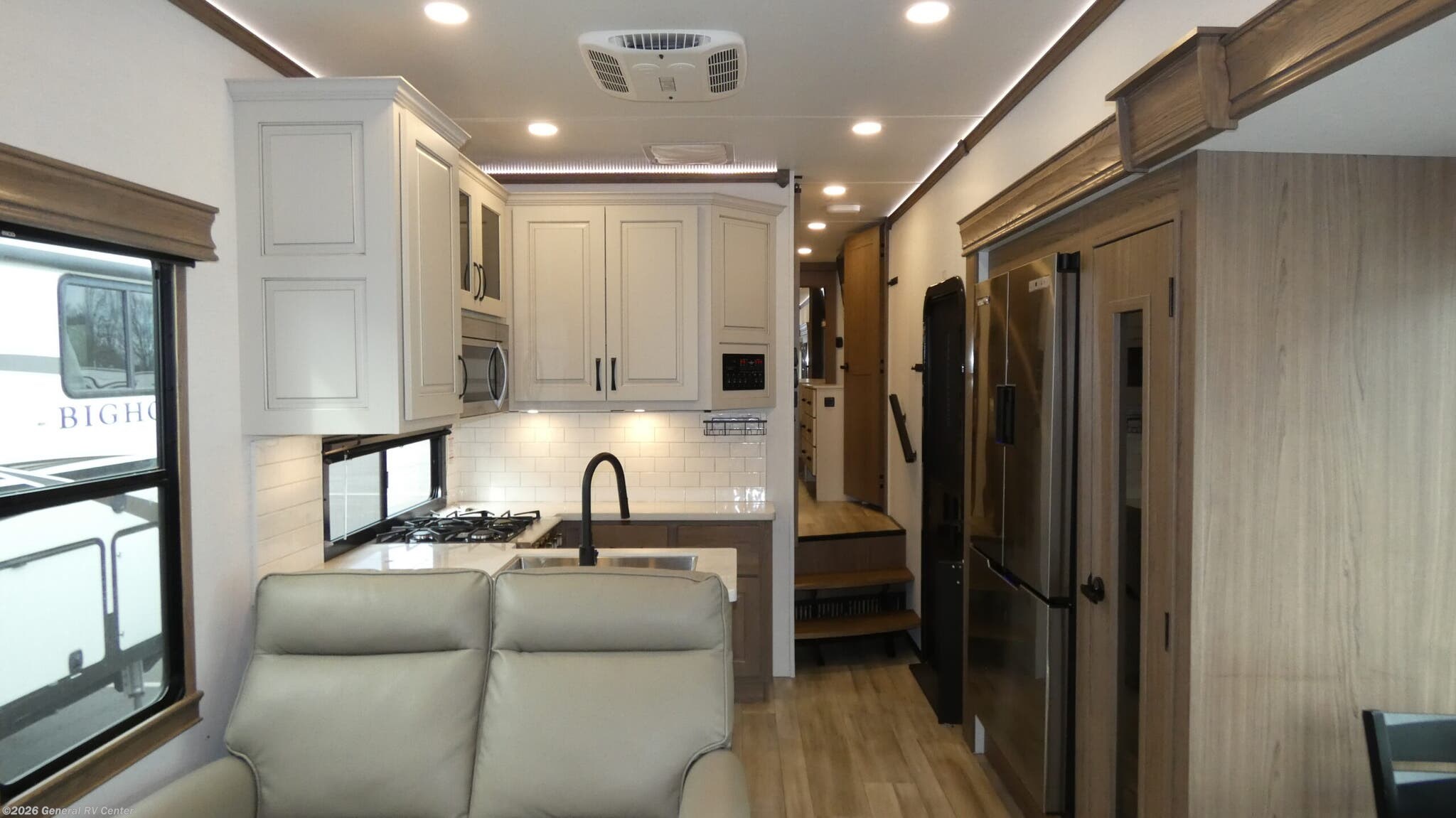 Used 2024 Alliance RV Paradigm 395DS available in Salisbury, North Carolina