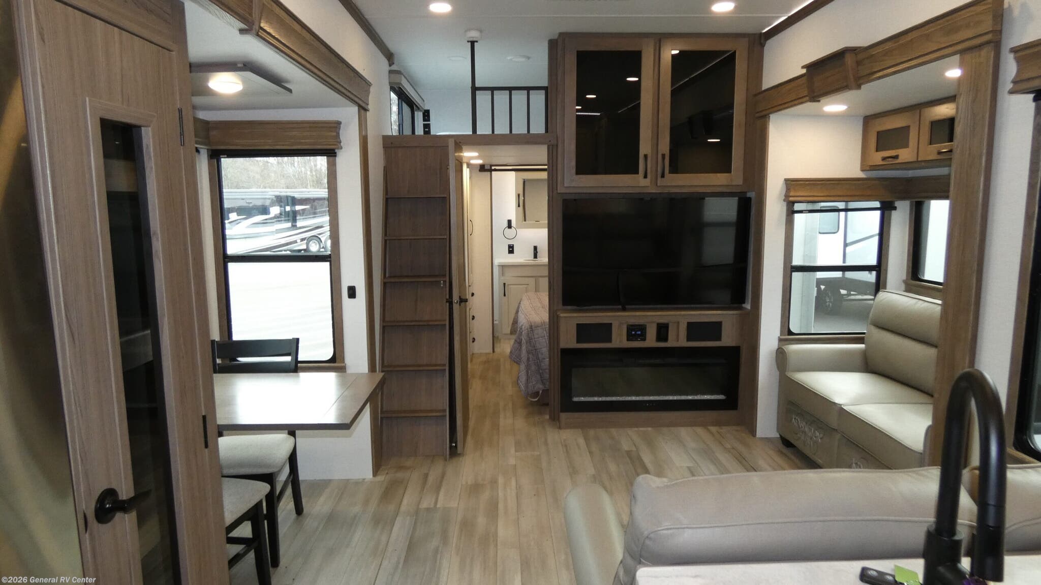 2024 Alliance RV Paradigm 395DS - Used Fifth Wheel For Sale by General RV Center in Salisbury, North Carolina