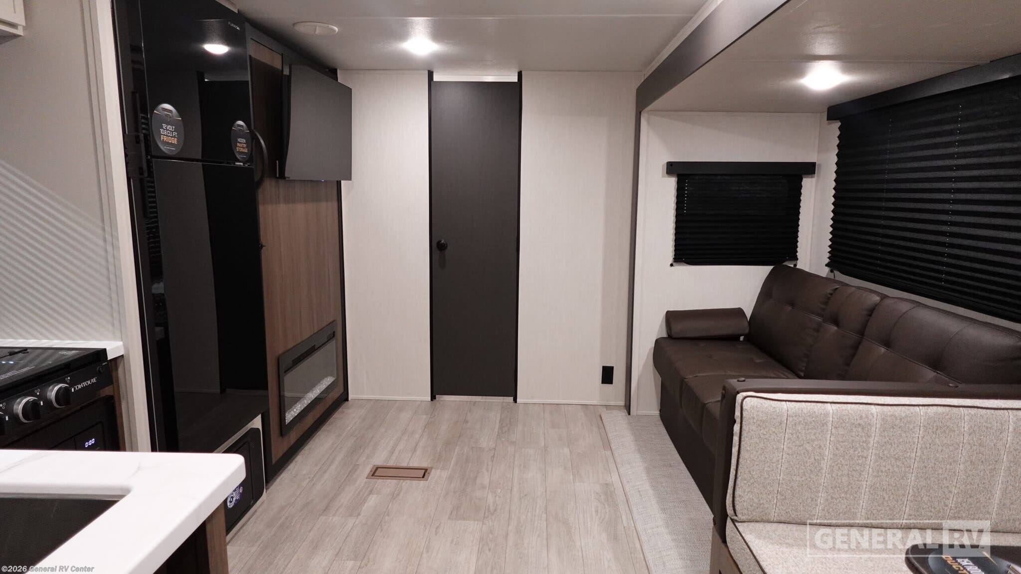2026 Prime Time Avenger 25RBS - New Travel Trailer For Sale by General RV Center in Salisbury, North Carolina