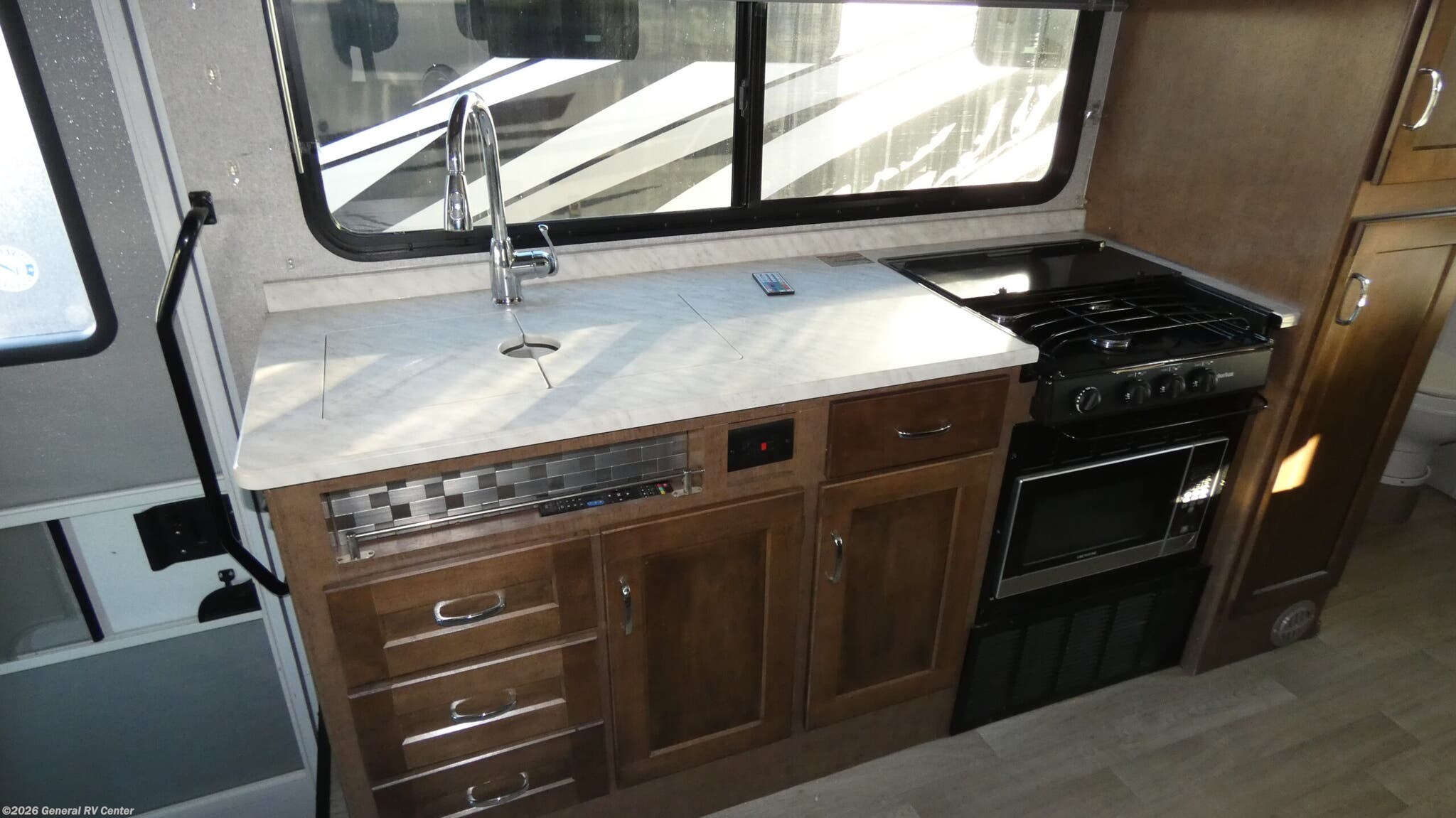2020 Winnebago Vita 24P - Used Class C For Sale by General RV Center in Salisbury, North Carolina