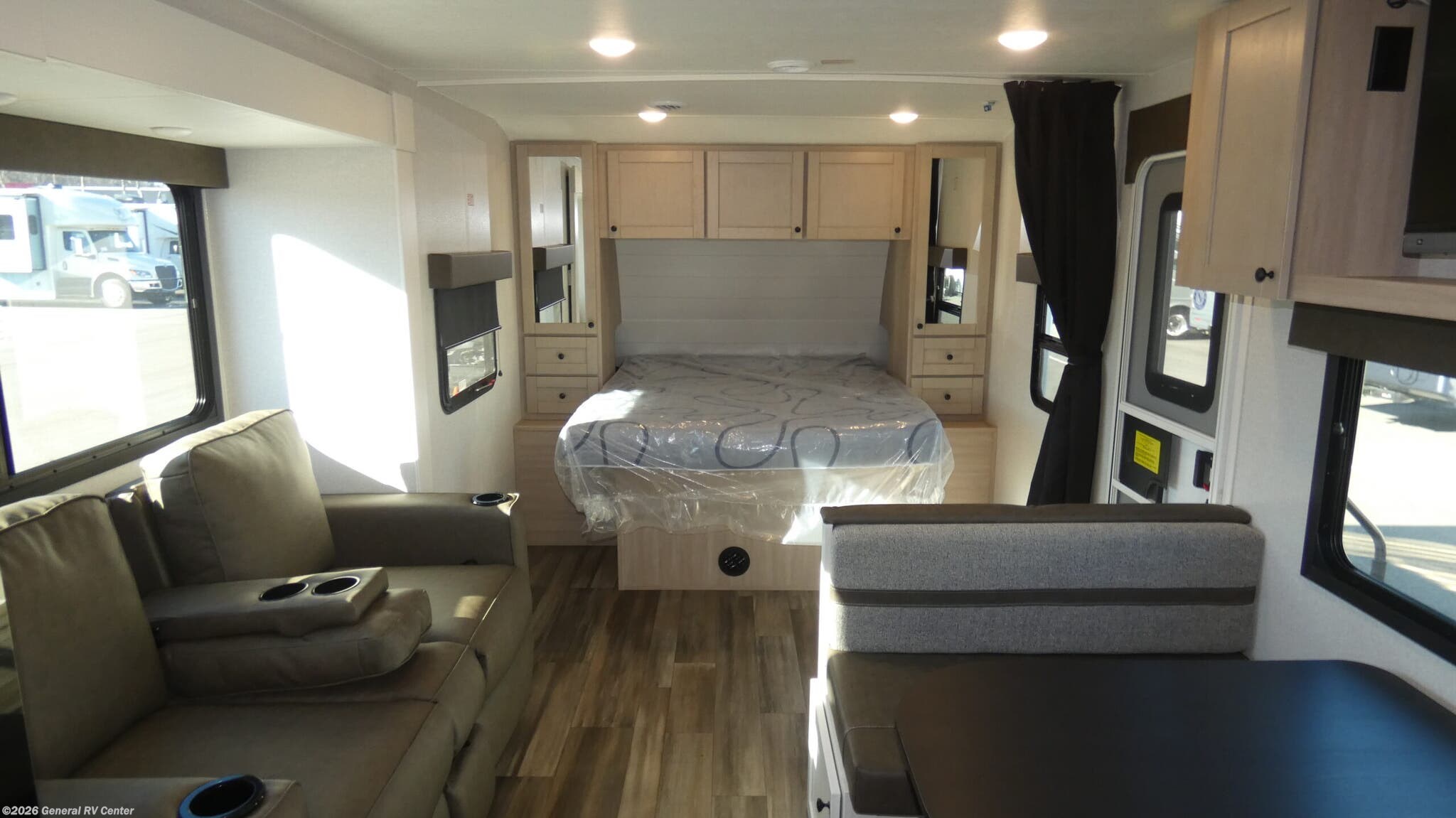 2026 Highland Ridge RANGE LITE 225CK - New Travel Trailer For Sale by General RV Center in Salisbury, North Carolina