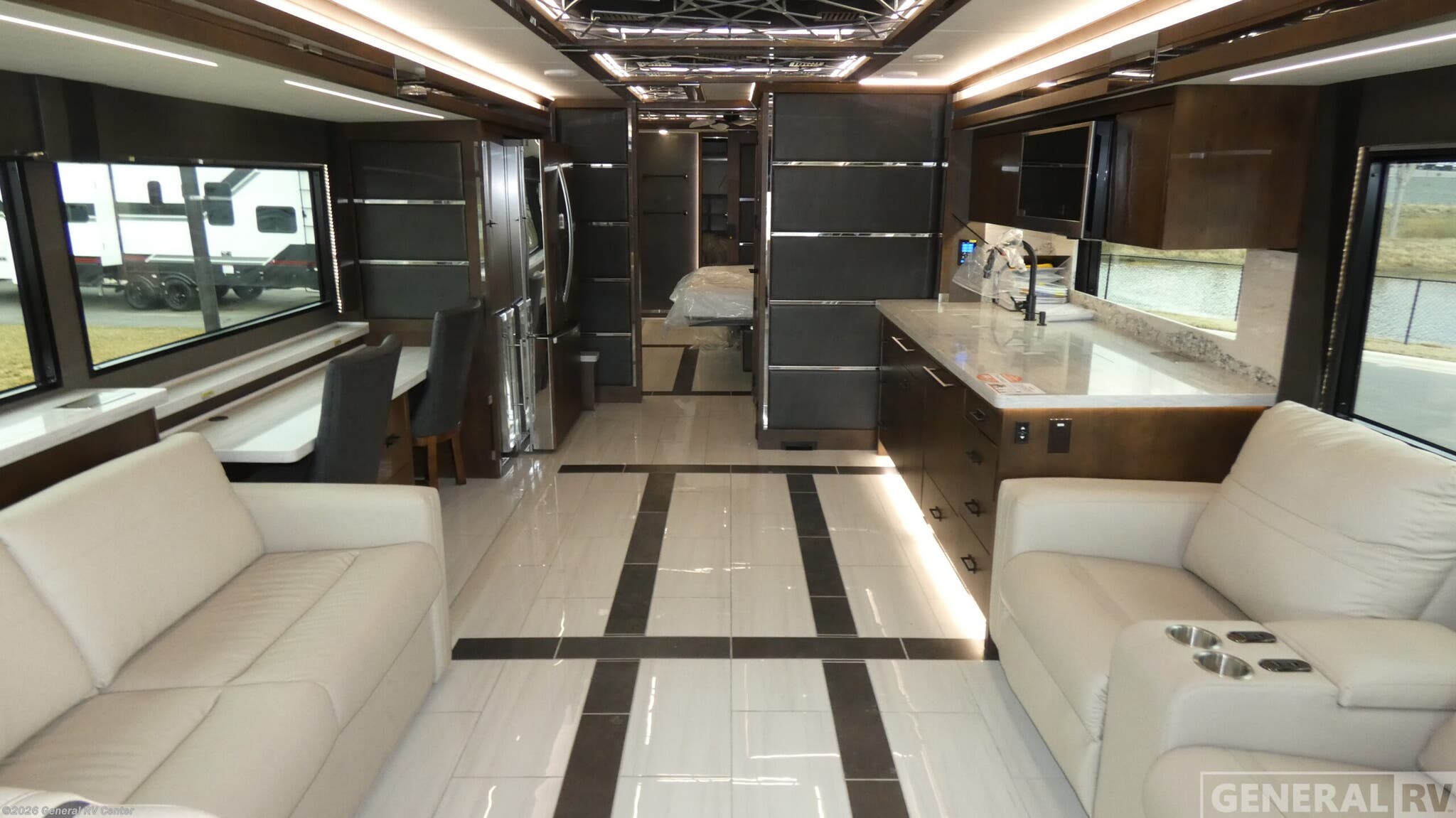 2026 Tiffin Zephyr 45PZ - New Class A For Sale by General RV Center in Salisbury, North Carolina