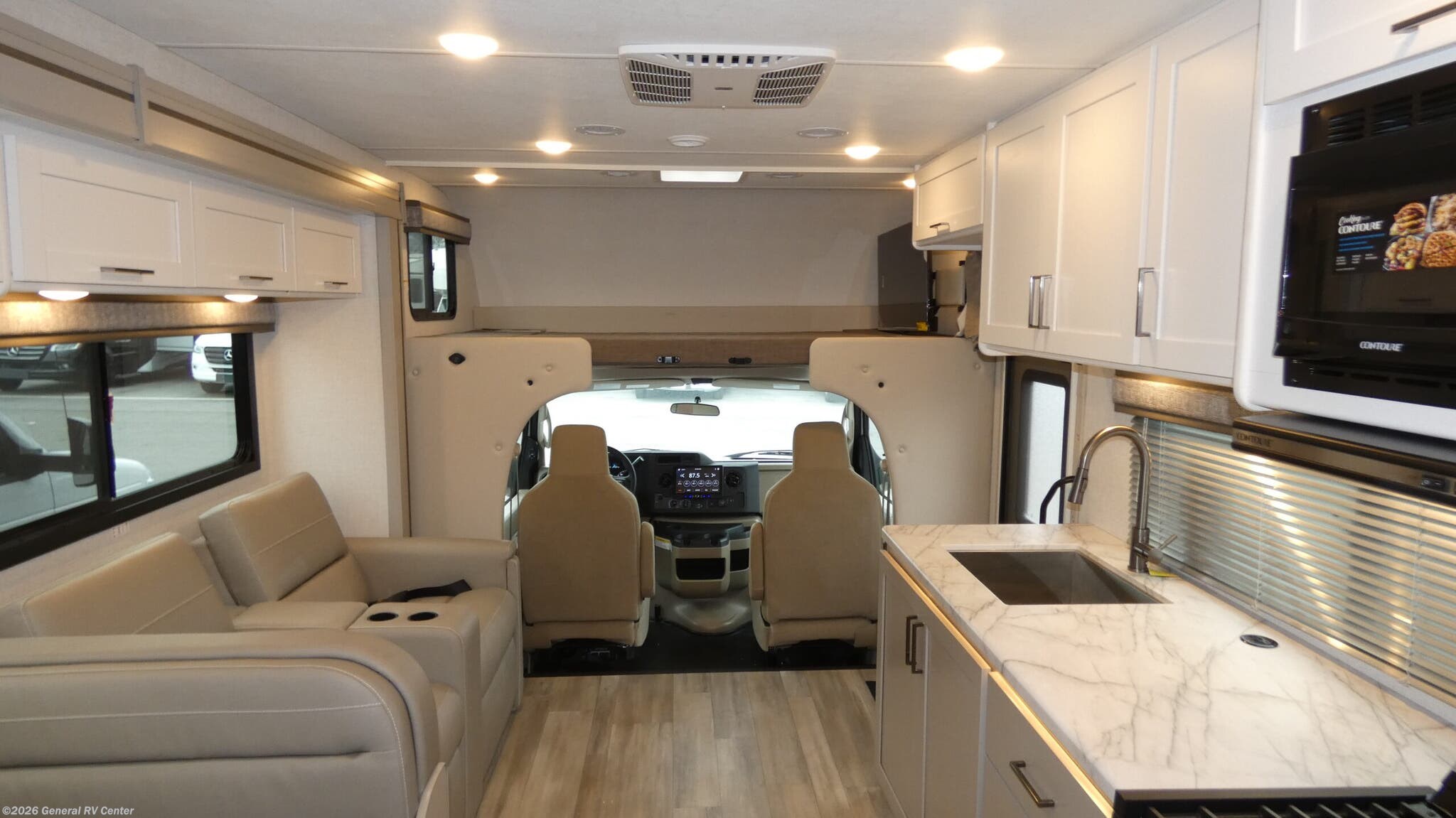 New 2026 Thor Motor Coach Pasadena SE SH31 available in Salisbury, North Carolina