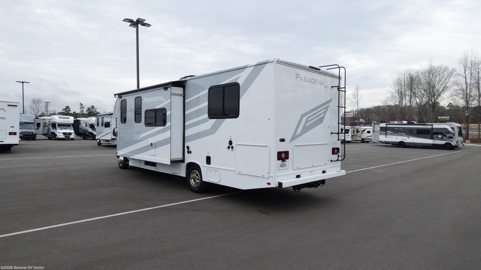 2026 Pasadena SE28 by Thor Motor Coach from General RV Center in Salisbury, North Carolina