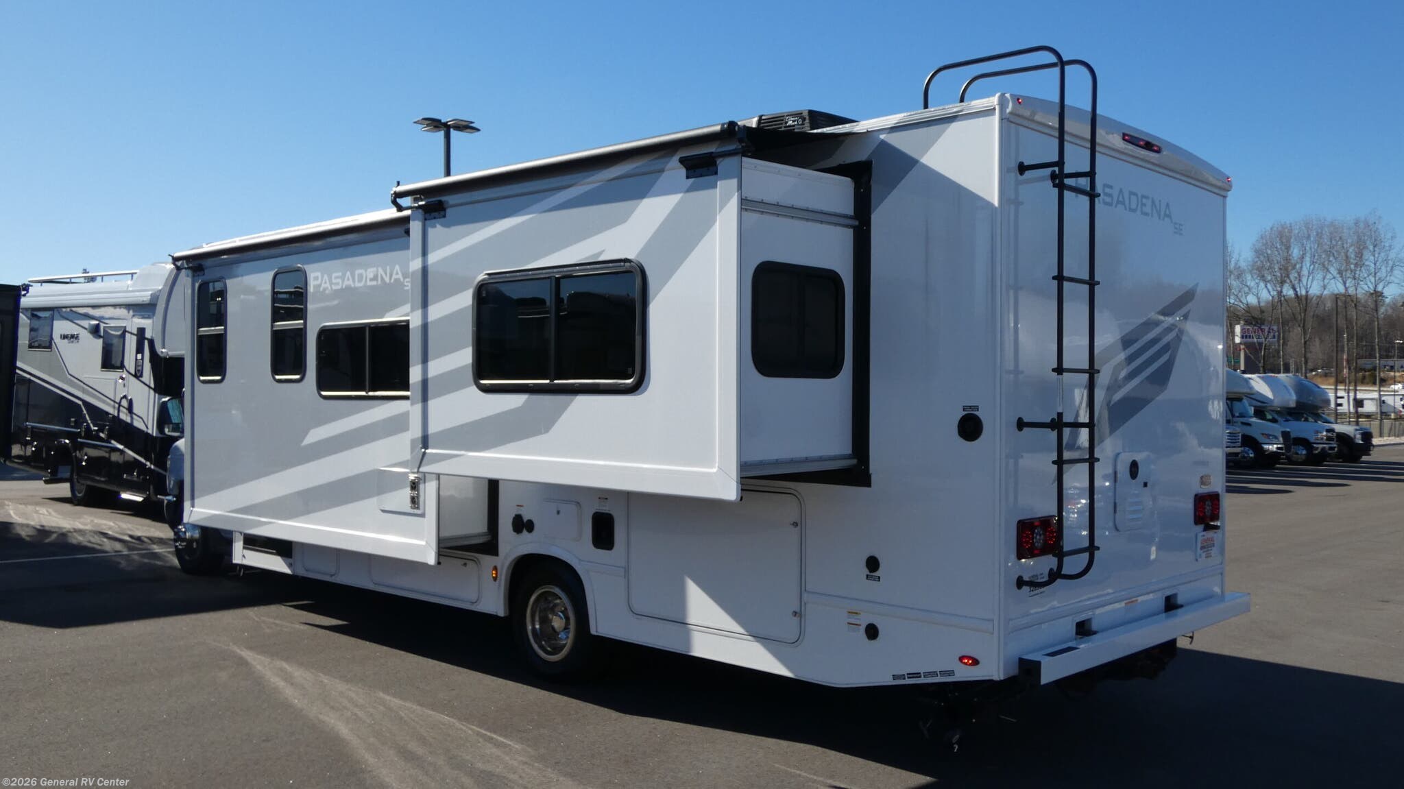 2026 Pasadena SE29 by Thor Motor Coach from General RV Center in Salisbury, North Carolina