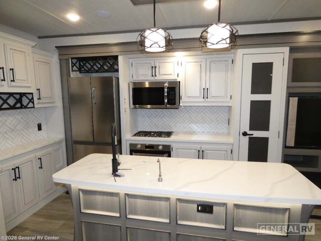 2025 Retreat 39LOFT by Keystone from General RV Center in Salisbury, North Carolina