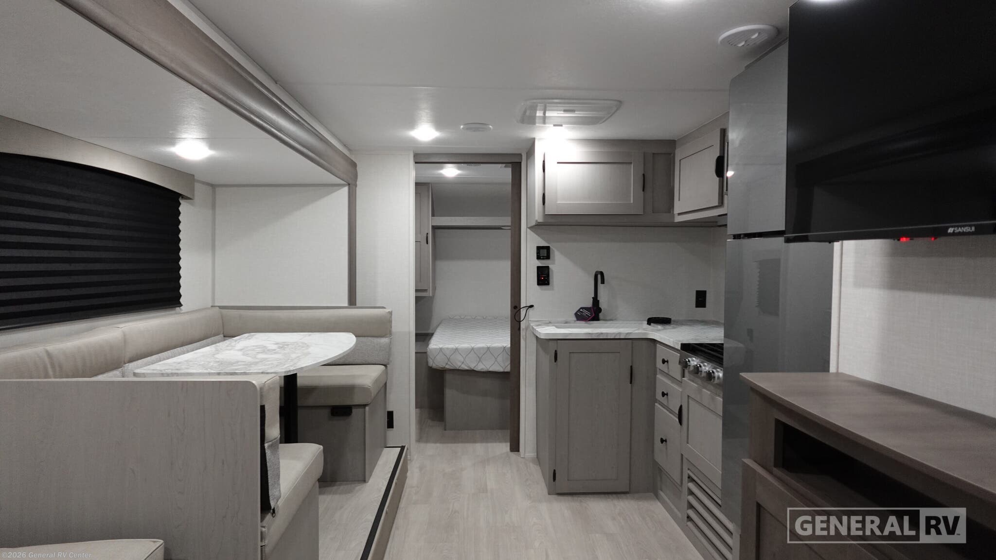 New 2026 Coachmen Clipper 6K SERIES 25RB available in Salisbury, North Carolina