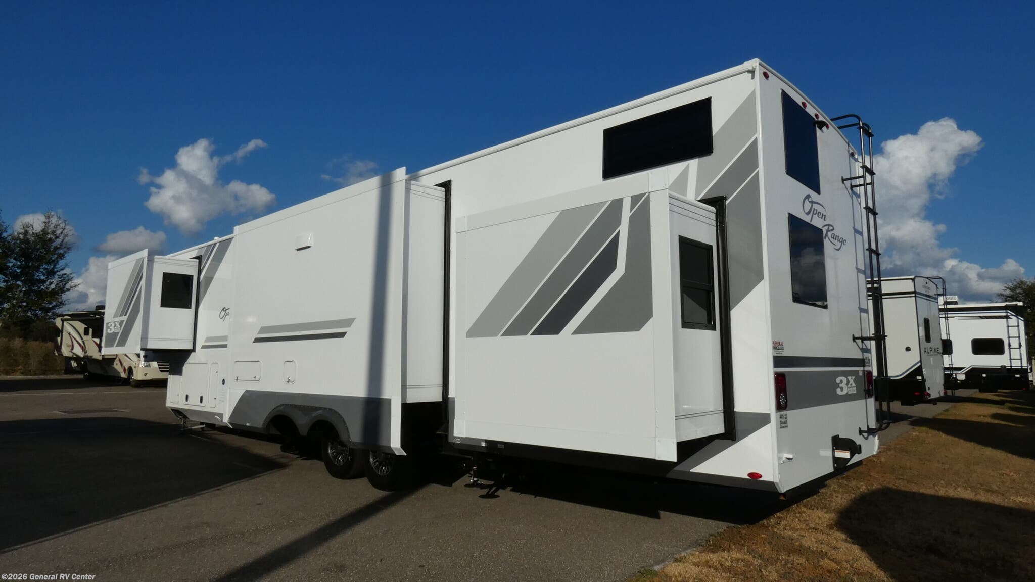 2026 Open Range 3X 3X390TBS by Highland Ridge from General RV Center in Salisbury, North Carolina