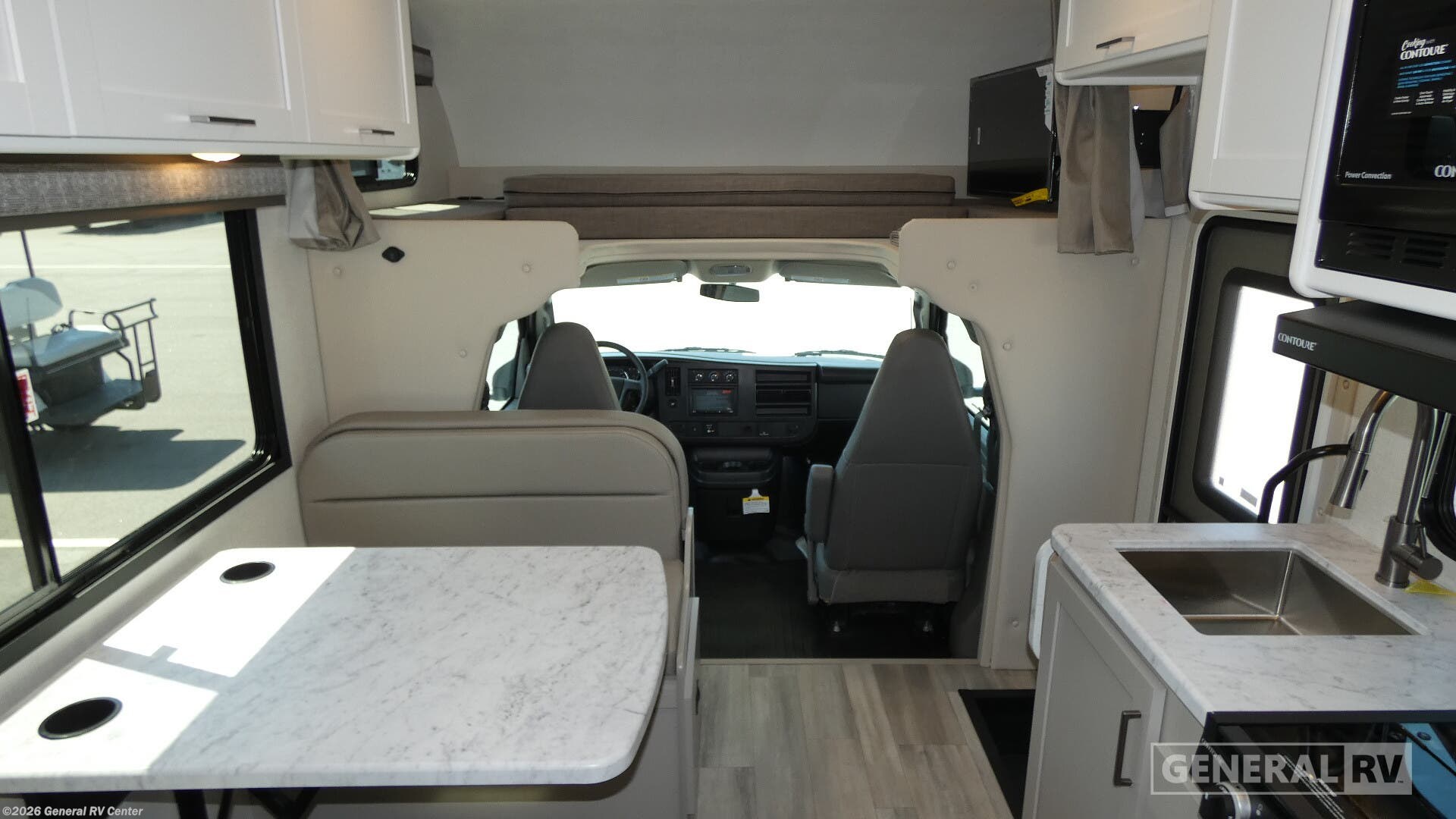 New 2026 Thor Motor Coach Pasadena SE SE21 Chevy available in Salisbury, North Carolina