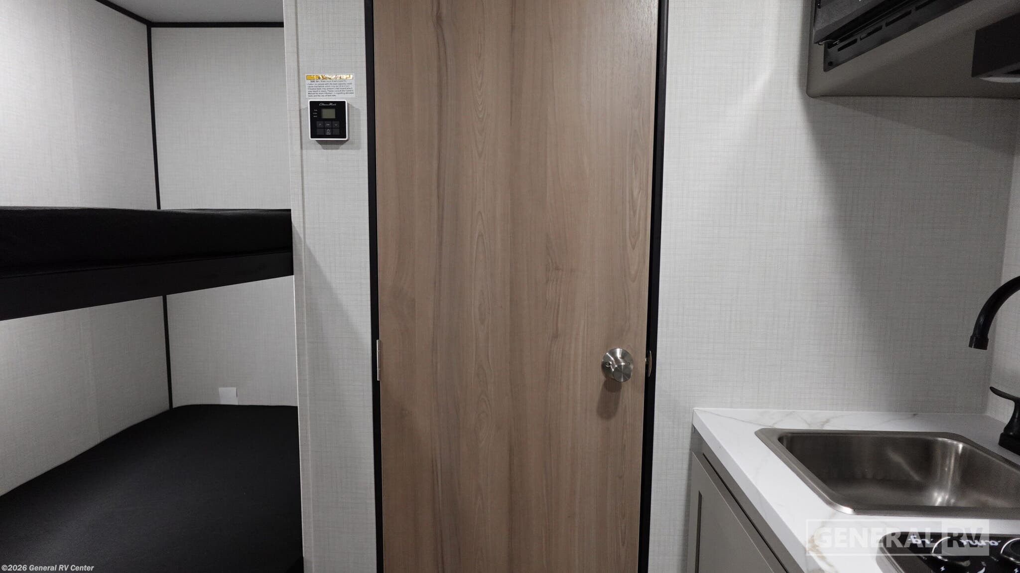2026 Keystone Hideout Mini 123BB - New Travel Trailer For Sale by General RV Center in Salisbury, North Carolina