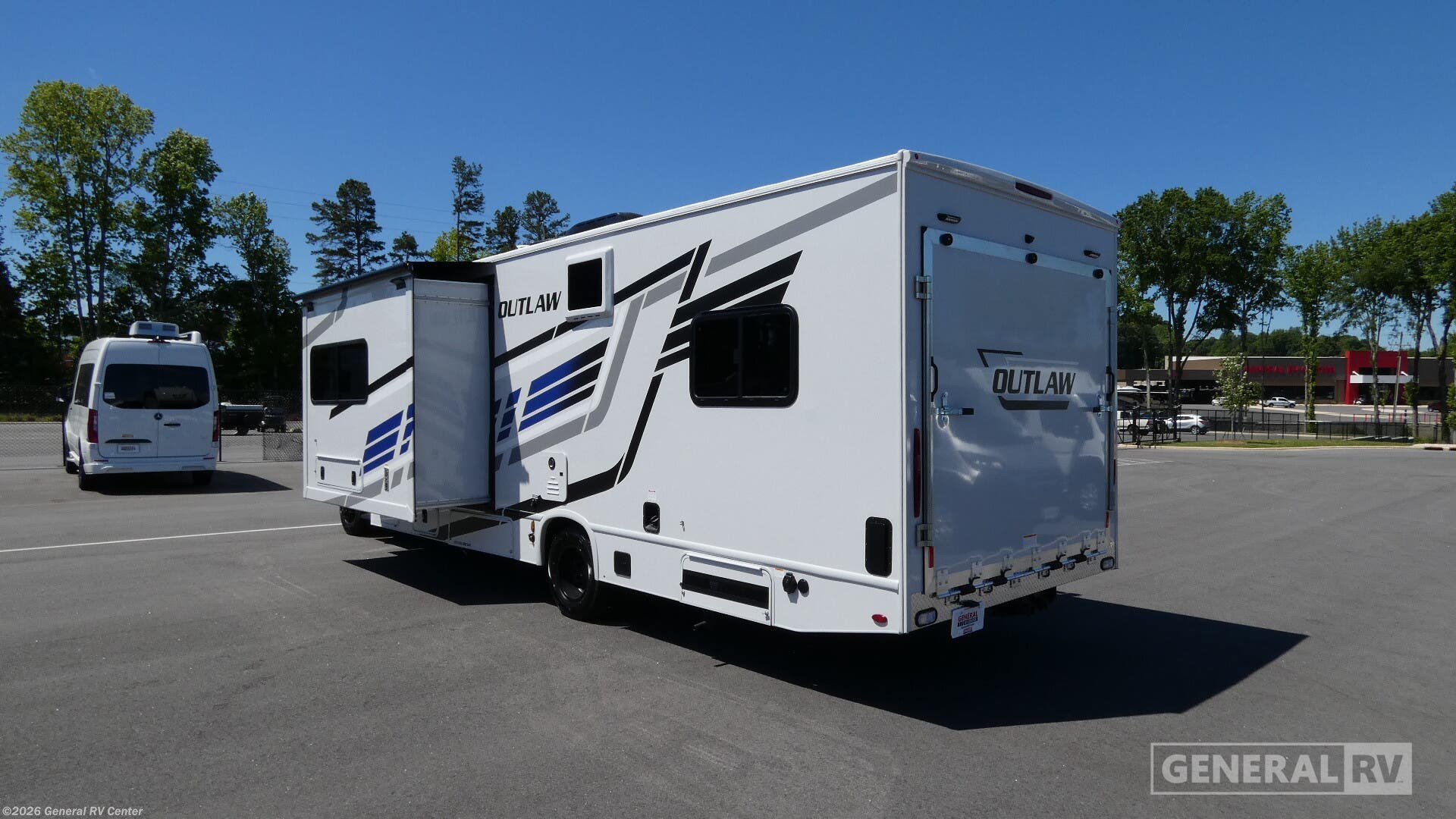 2027 Outlaw 29T by Thor Motor Coach from General RV Center in Salisbury, North Carolina
