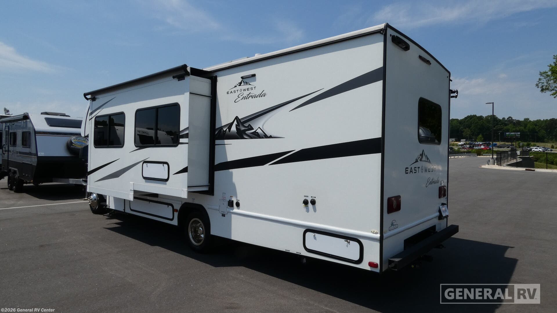 2023 Entrada 2600DS by East to West from General RV Center in Salisbury, North Carolina