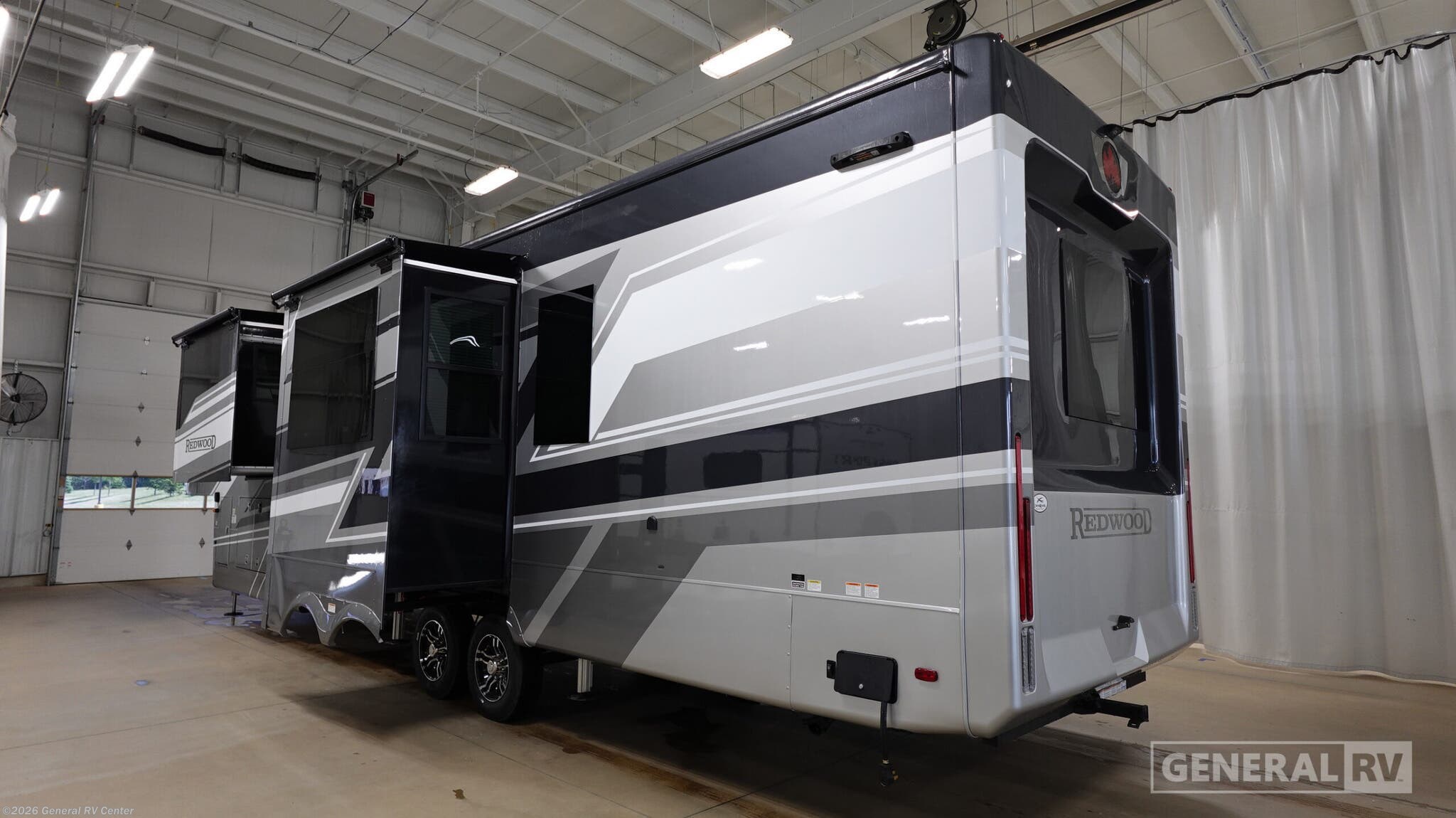 2027 Redwood 401LK by CrossRoads from General RV Center in Salisbury, North Carolina