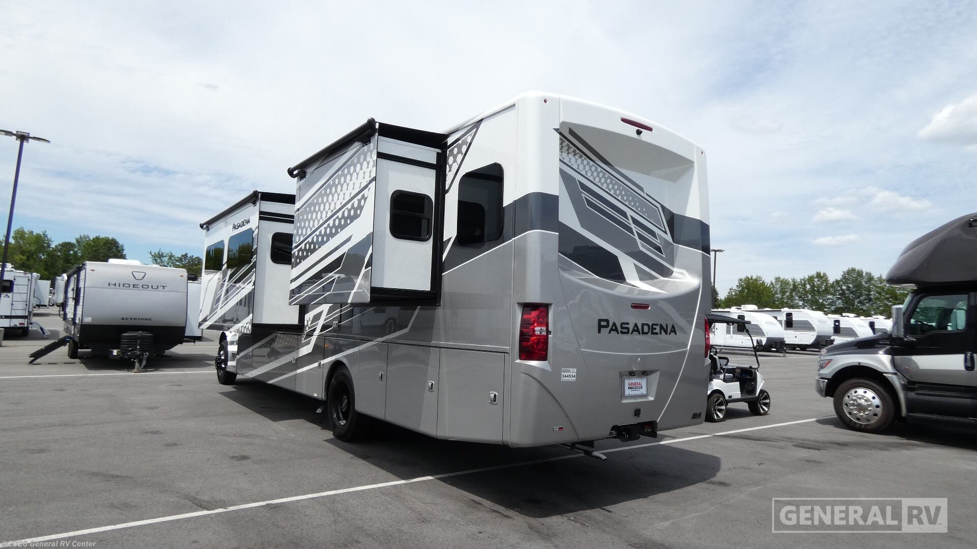 2027 Pasadena 38DX by Thor Motor Coach from General RV Center in Salisbury, North Carolina