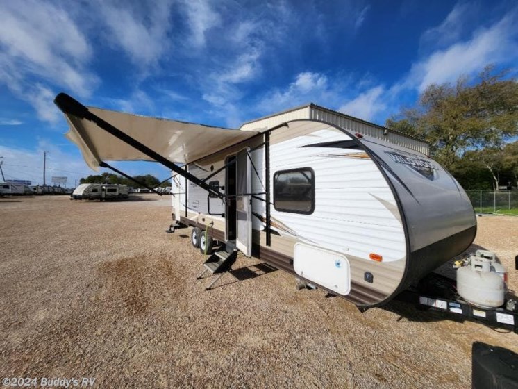 Used 2018 Forest River Wildwood X-Lite 263BHXL available in Cleburne, Texas