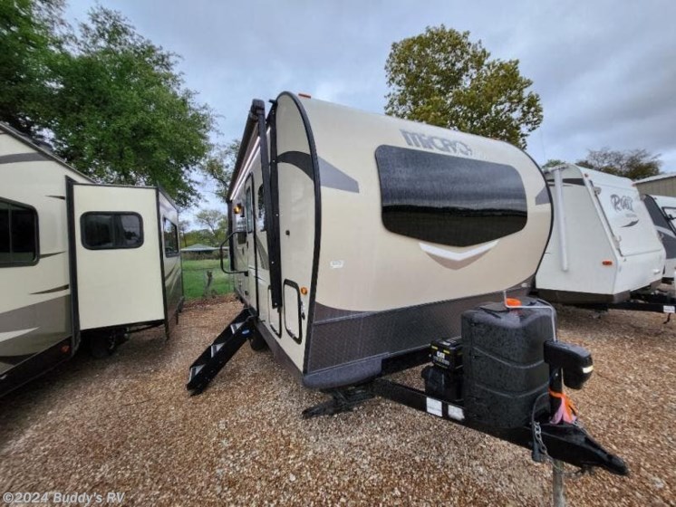 Used 2019 Forest River Flagstaff Micro Lite 21DS available in Cleburne, Texas