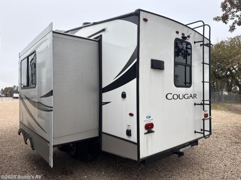 2022 Cougar 23MLS by Keystone from Buddy's RV in Cleburne, Texas