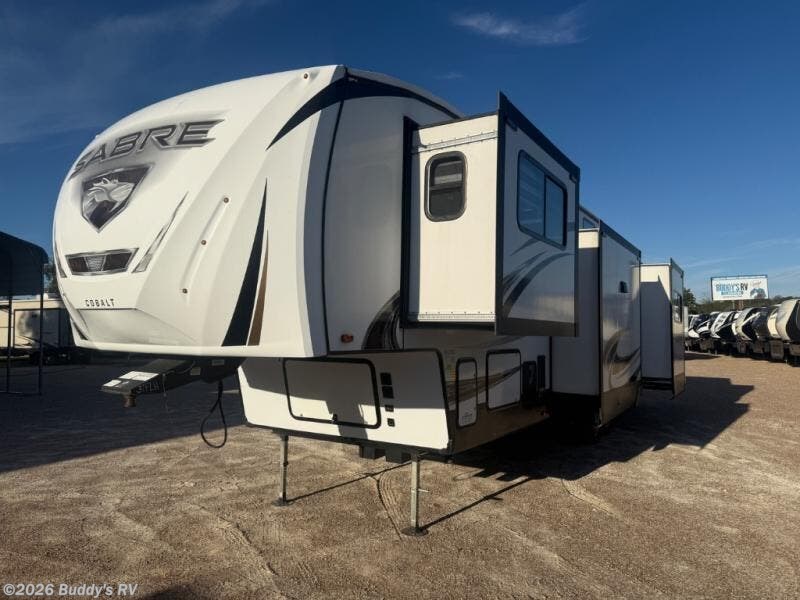 2021 Forest River Sabre 37FLH - Used Fifth Wheel For Sale by Buddy's RV in Cleburne, Texas