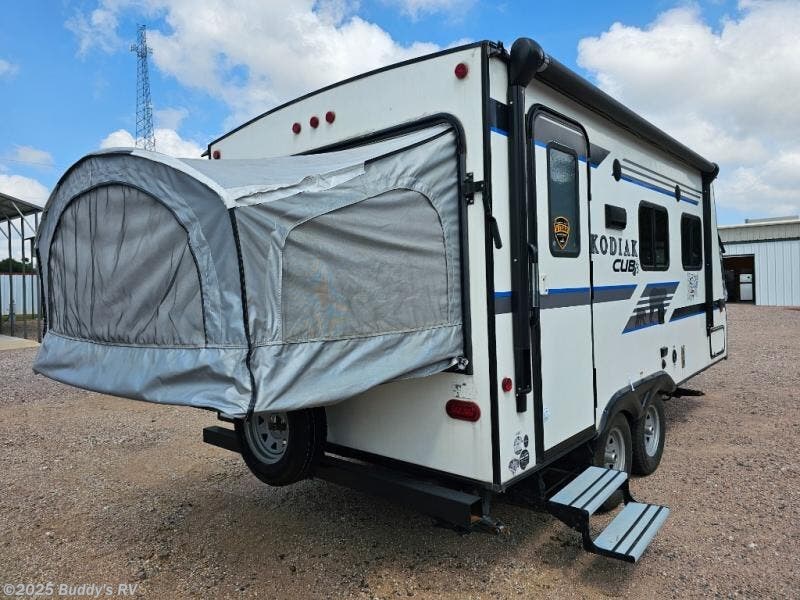 Used 2018 Dutchmen Kodiak 186E available in Corsicana, Texas