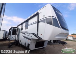New 2025 Palomino Columbus 383RLH available in Seguin, Texas