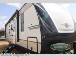 Used 2020 Cruiser RV Radiance 25BH available in Seguin, Texas