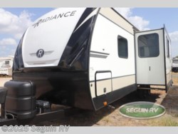2020 Radiance 25BH by Cruiser RV from Seguin RV in Seguin, Texas