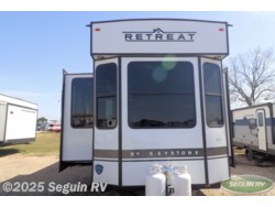 2025 Retreat 391FSRL by Keystone from Seguin RV in Seguin, Texas