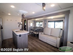 New 2025 Coachmen Catalina Legacy Edition 313RLTS available in Seguin, Texas