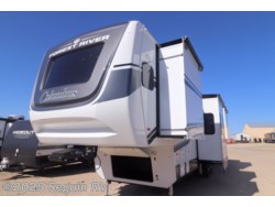 New 2025 Palomino Columbus 388FKH available in Seguin, Texas