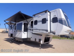 2025 Columbus 388FKH by Palomino from Seguin RV in Seguin, Texas