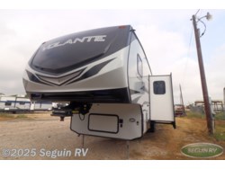 Used 2021 CrossRoads Volante VL310BH available in Seguin, Texas