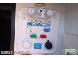 2025 Columbus 379MBL by Palomino from Seguin RV in Seguin, Texas