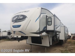 Used 2023 Forest River Cherokee Arctic Wolf 3660 SUITE available in Seguin, Texas