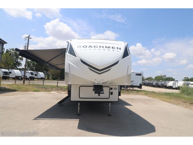 Seguin Rv 2026 Coachmen Chaparral 381DBL #25192 - For Sale in Seguin, TX