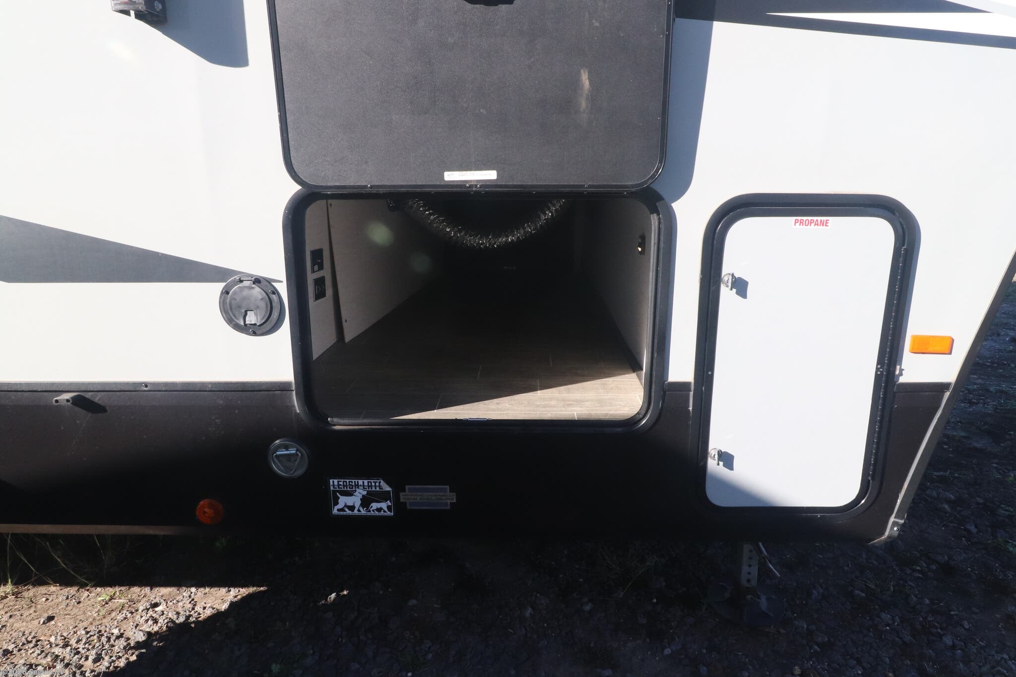 Used 2021 Cherokee ARCTIC WOLK 321BH available in Seguin, Texas