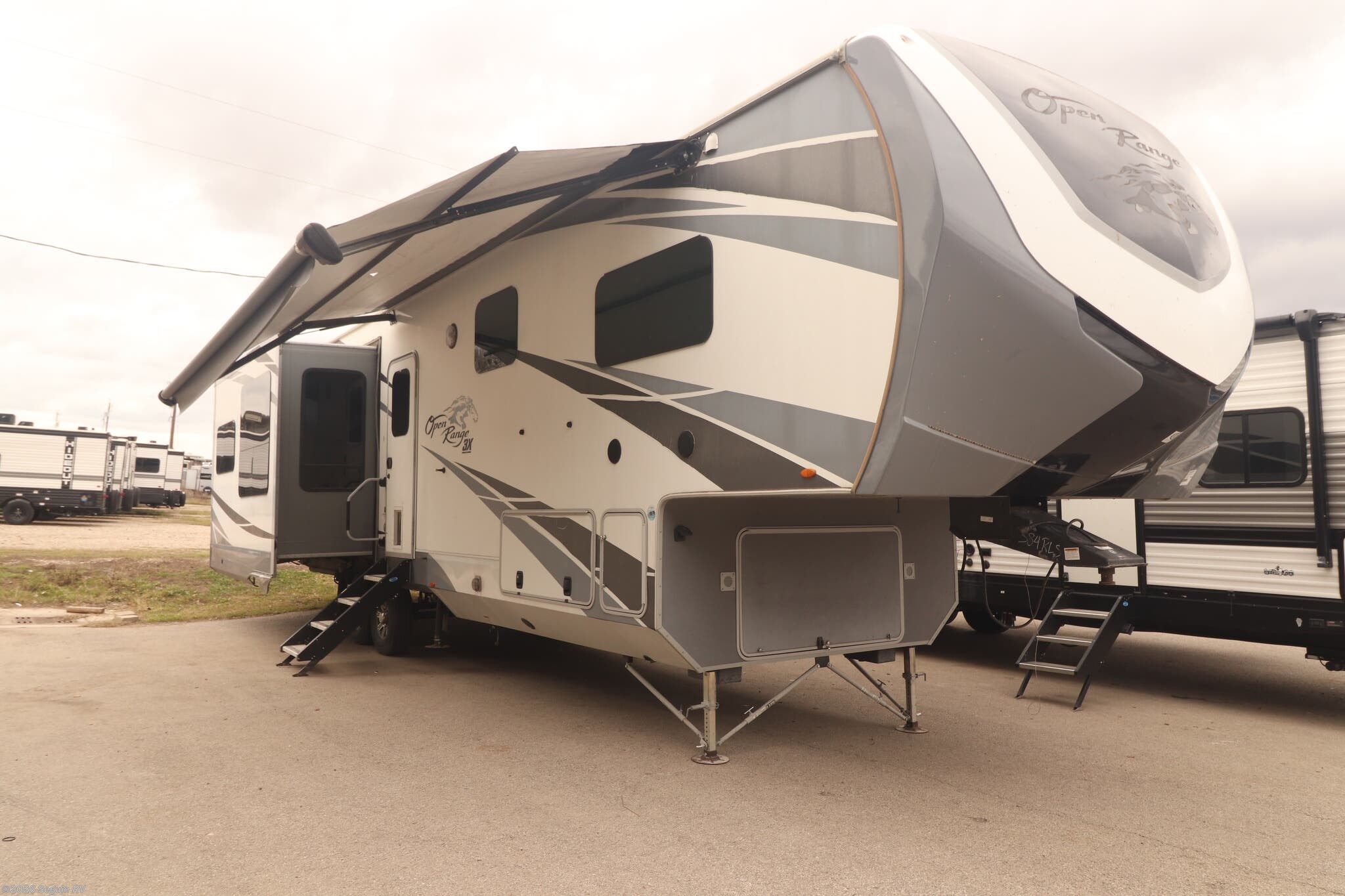 2019 Open Range 3X 3X384RLS by Highland Ridge from Seguin RV in Seguin, Texas