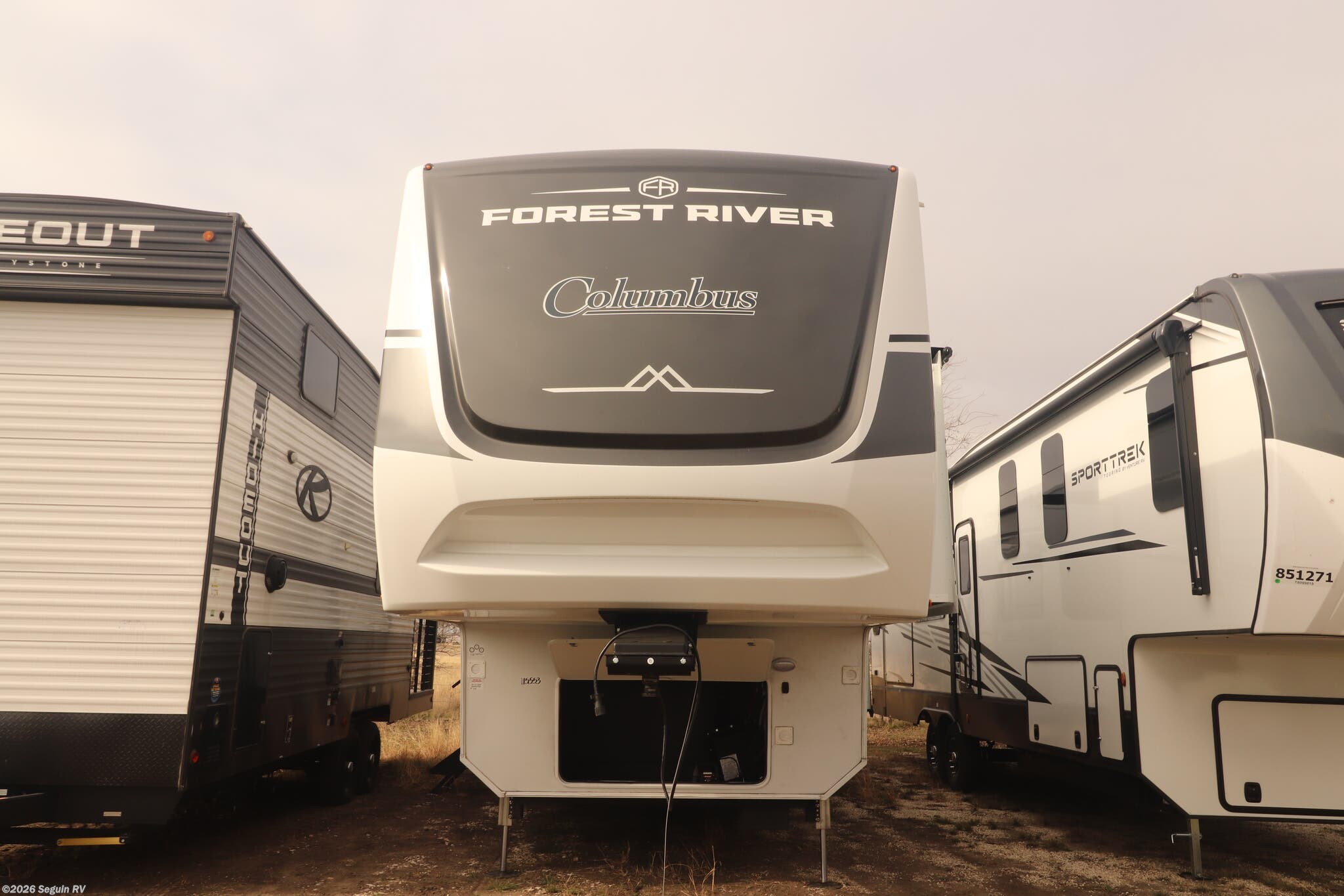 2026 Forest River Columbus 384RKH - New Fifth Wheel For Sale by Seguin RV in Seguin, Texas features Washer, Screen Door, LED Lights, Shower, Fireplace